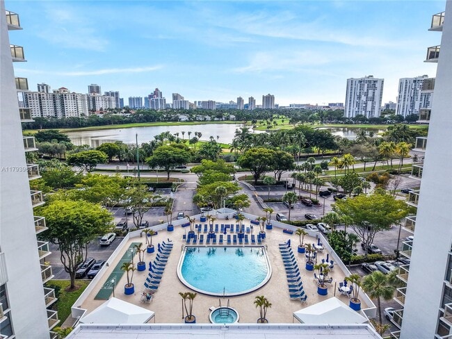 Building Photo - 3701 N Country Club Dr Unit 203 Rental