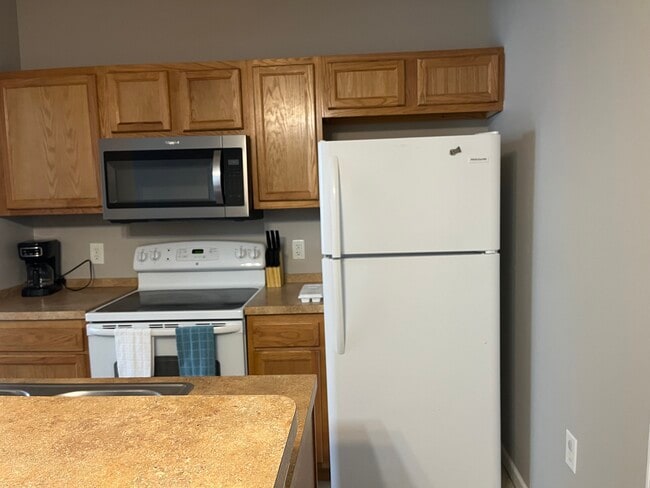 Photo - 1621 Broadway St Unit Holy Life MBC apartments