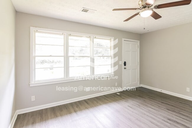 Photo - 1627 Celia Dr