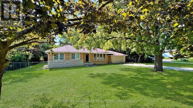 Photo - 11 Uplands Ave