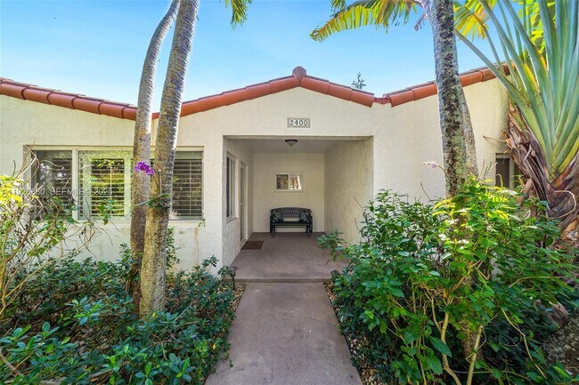 Photo - 2400 Trapp Ave