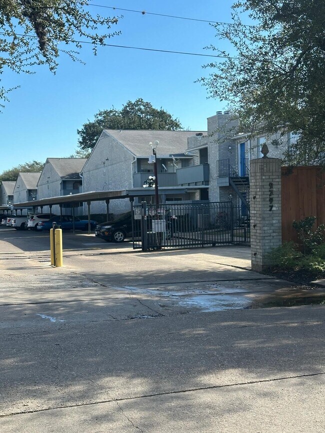 Photo - 9797 Leawood Blvd Unit 601