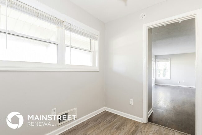 Photo - 7956 Coventry Ct