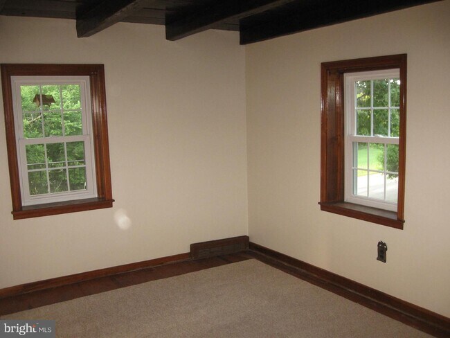 Photo - 76 Fisher Mill Stream Rd