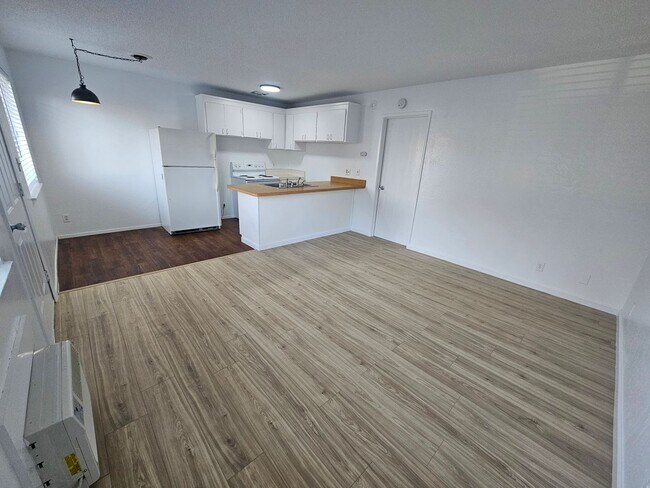 Photo - 25191 Grant St Unidad #2