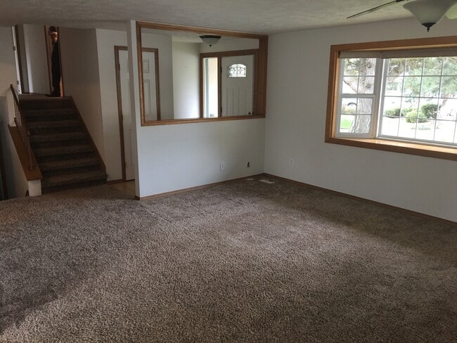 Photo - 3 Bed/2 Bath Northside Home