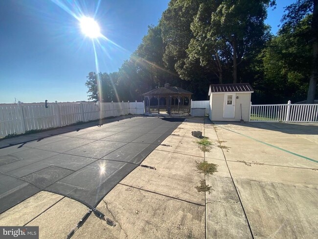 Photo - 13852 Dulin Rd