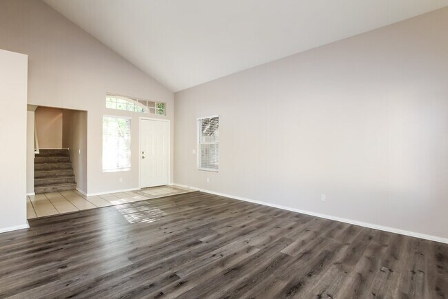 Photo - 9147 N 73rd Ln