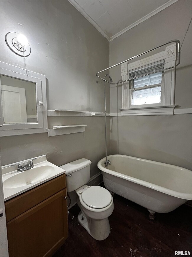 Photo - 816 W Virginia Ave House