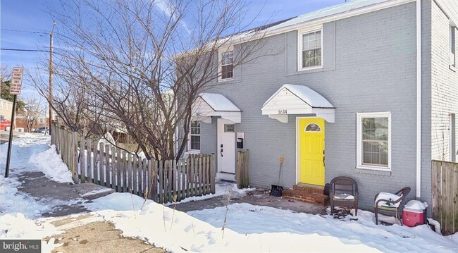 Photo - 3612 Kemper Rd