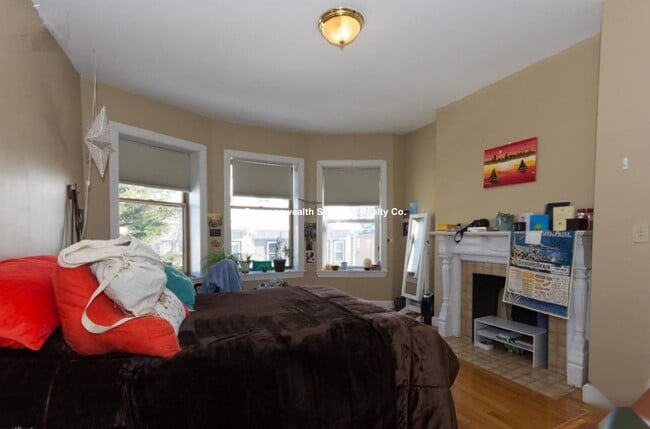 Photo - 17 Highgate St Unit 7