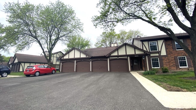 Building Photo - 4825 Kimball Hill Dr Unit B1 Rental