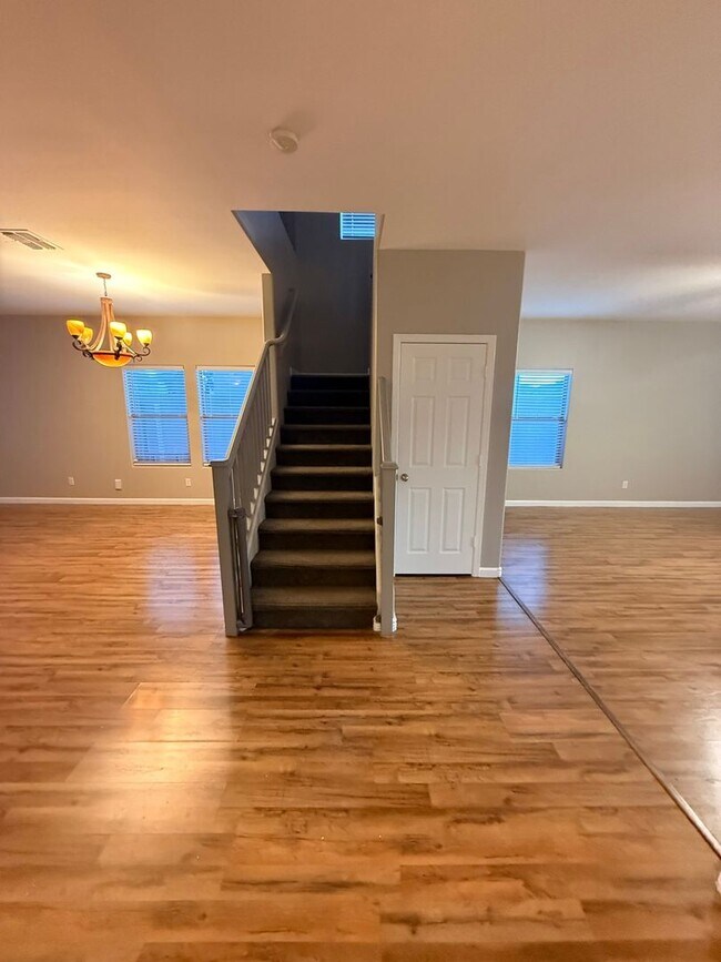 Photo - 17436 N 185th Ln