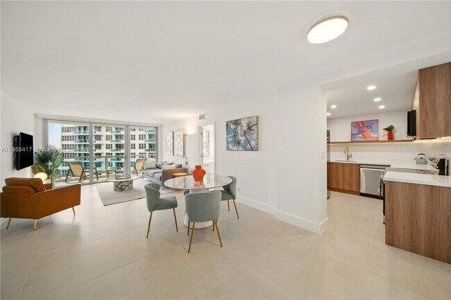 Photo - 5151 Collins Ave Unit 1026