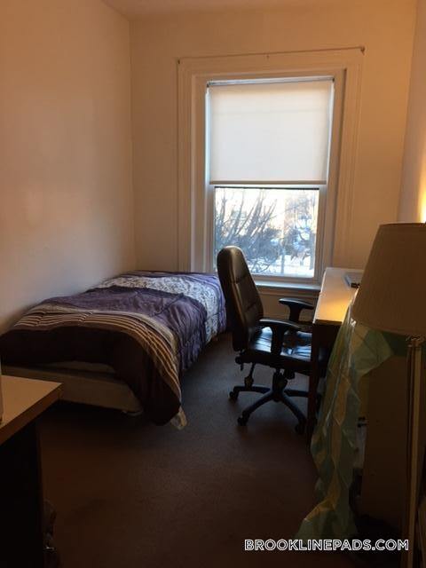 1077 Beacon St Unidad 6