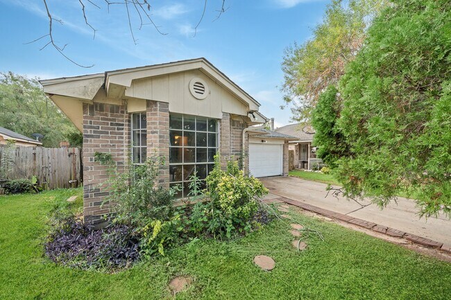 Photo - 20115 Raingate Ln