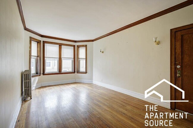 Photo - 4830 W Addison St Unit 2S