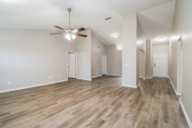 Photo - 7323 Sweet Rose Ln