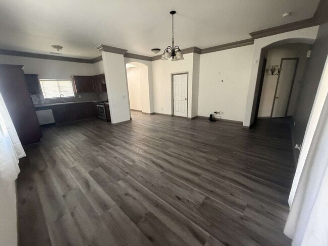Photo - Beautiful 3 Bedroom, 2 Bathroom Home with Open Floor Plan & Spacious Backyard