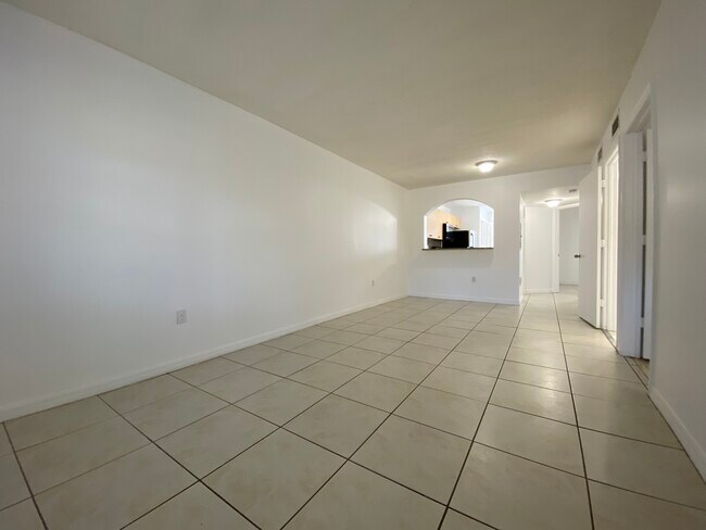 Photo - 2910 SE 13th Ave Unit 102