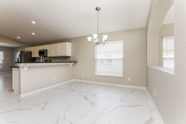 Photo - 4132 Waltham Forest Dr