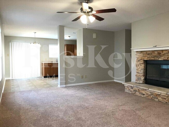 Photo - 1947 Prairie Sky Ln