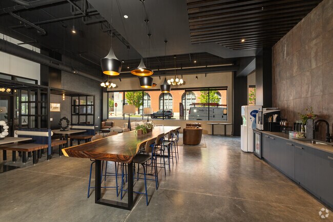 Interior Photo - 11th and Spruce