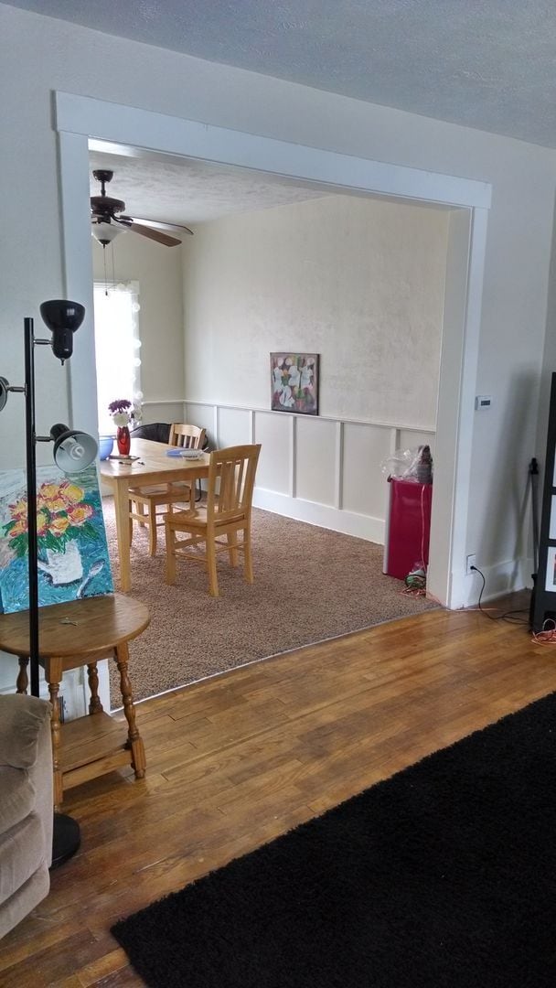 Building Photo - For Rent 4 Bedroom 1 Bath Field Club Row H... Rental