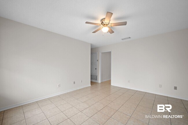 Photo - 20938 Liberty Ln