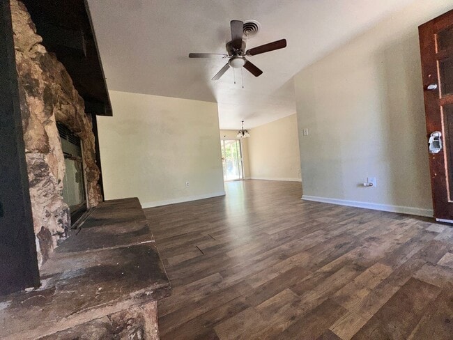 Photo - Cozy 3 Bedroom Family Home