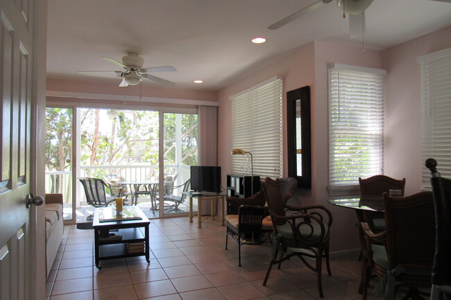 Photo - Fully Furnished 2 Bed 1.5 bath Home in the Key West Golf Club Community