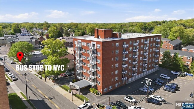 Photo - 20 Jefferson St Unidad D1