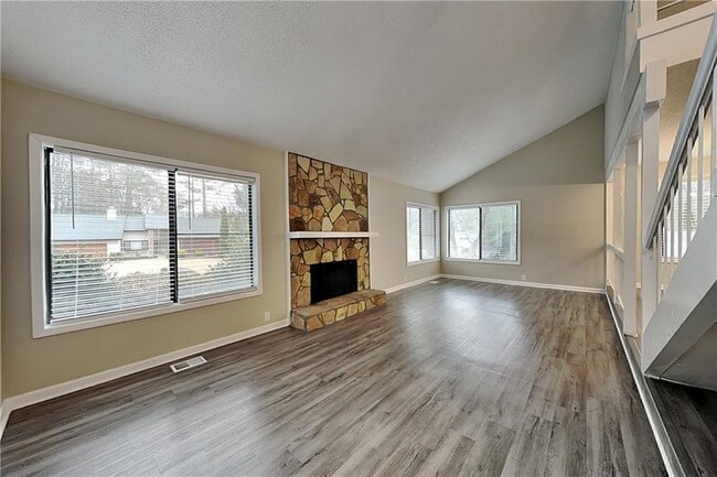 Photo - 831 Muirfield Trce