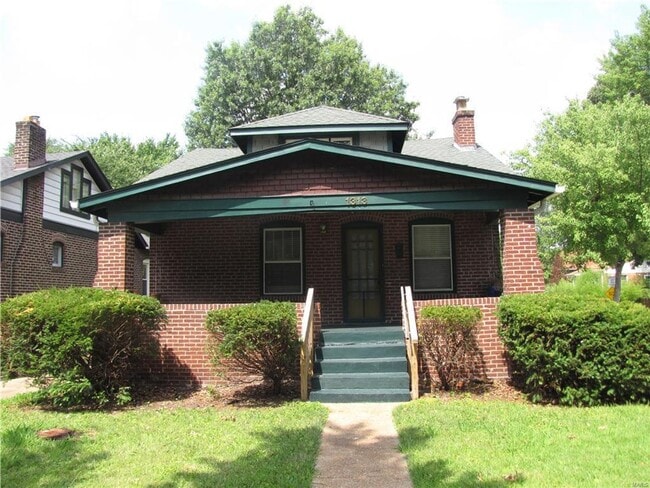 Building Photo - 1313 Claytonia Terrace