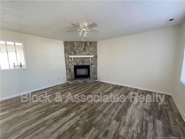 Photo - 7895 Burwell Dr