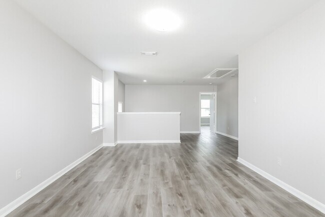 Photo - 15111 Western Skies Dr