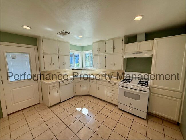 Photo - Gorgeous 3 Bed/2 Bath Taft Home w/ Finished Basement, 3 Car Garage & $0 Deposit Option