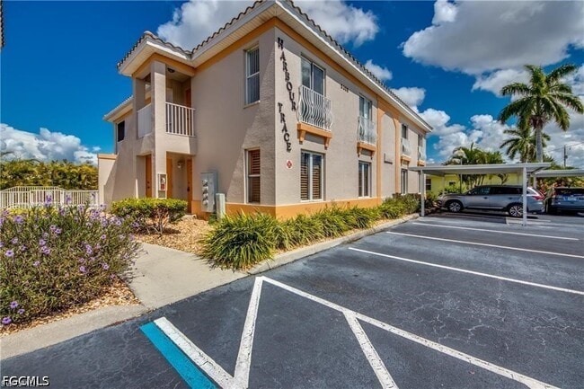 Building Photo - 5308 Chiquita Blvd S Unit 201A