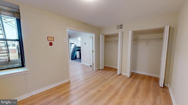Photo - 1438 Meridian Pl NW Unit 102