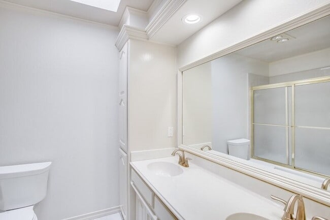 Photo - Over the top garden home - Half off the fi...