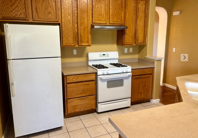Photo - Cute As A Bug 4/2 *SOLAR* Natomas!  Please reference ad for viewings!