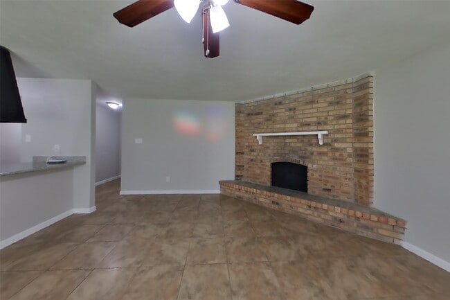 Photo - 5030 Ridgecreek Dr