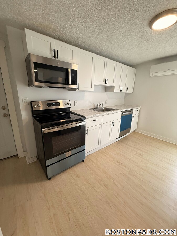 Photo - 124 Felton St Unit 1