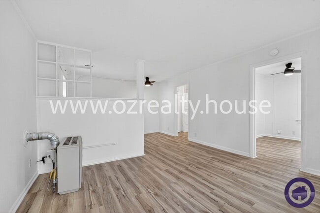 Photo - 1464 Sunshine St Unit 1