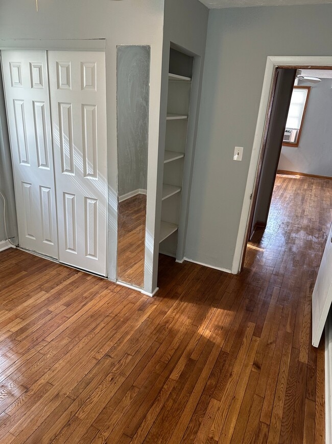 1637 E Cold Spring Ln Unit 1st Floor