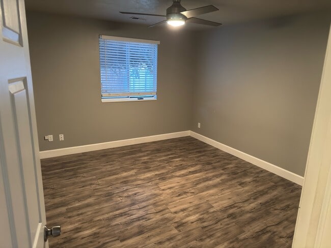 Main level- private room
