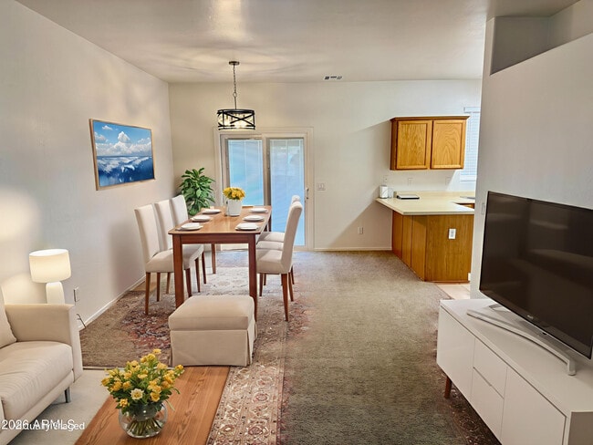 Photo - 2300 E Magma Rd