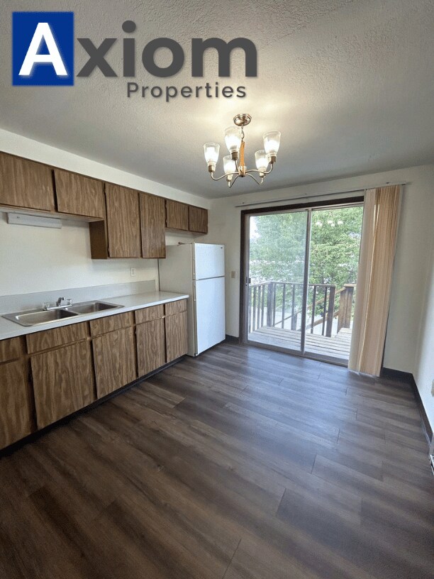 Photo - 395-399 Taft Ave Unit 6