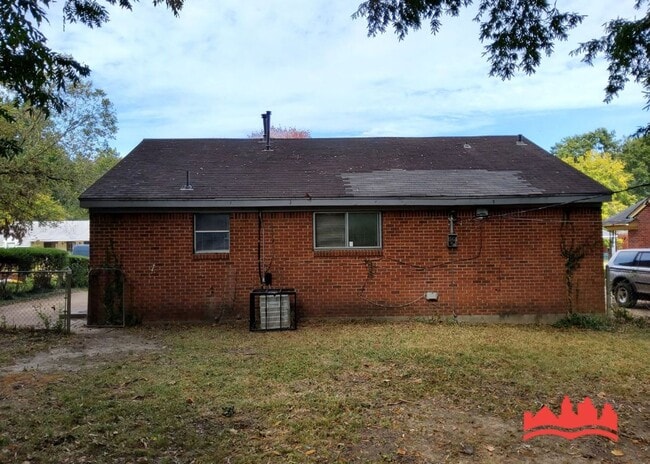 Photo - 4095 Kenosha Rd