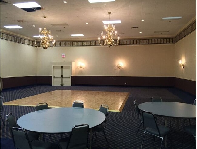 Photo - 2705-2715 Cherry Rd